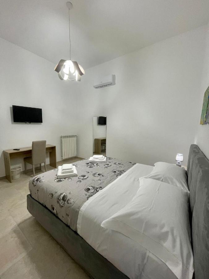 B&B La Piazzetta Fragagnano Экстерьер фото